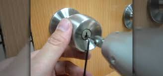 locksmith stirling